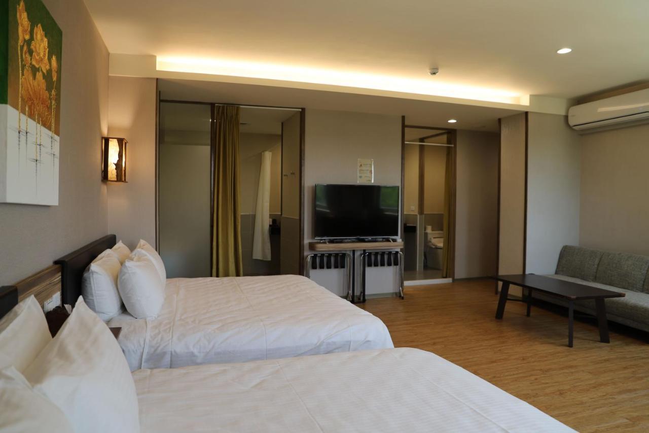 Tainan Julie'S Garden 峰情文旅 Hotel Anping Eksteriør billede