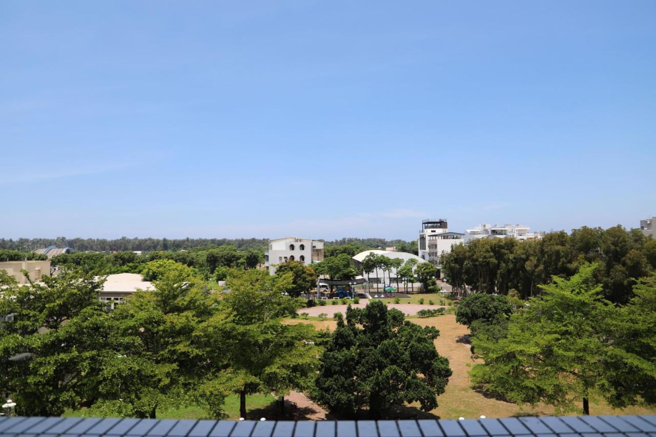 Tainan Julie'S Garden 峰情文旅 Hotel Anping Eksteriør billede