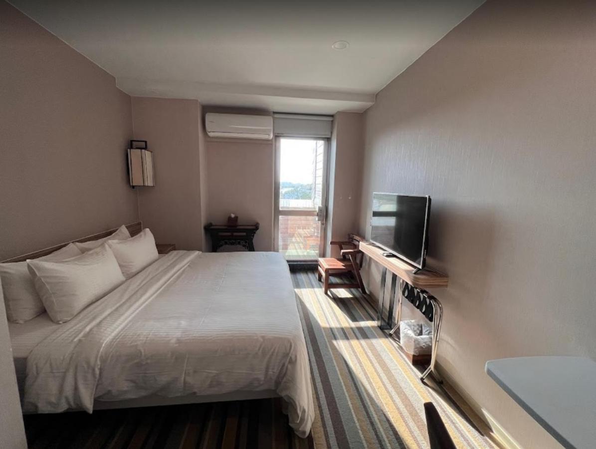 Tainan Julie'S Garden 峰情文旅 Hotel Anping Eksteriør billede