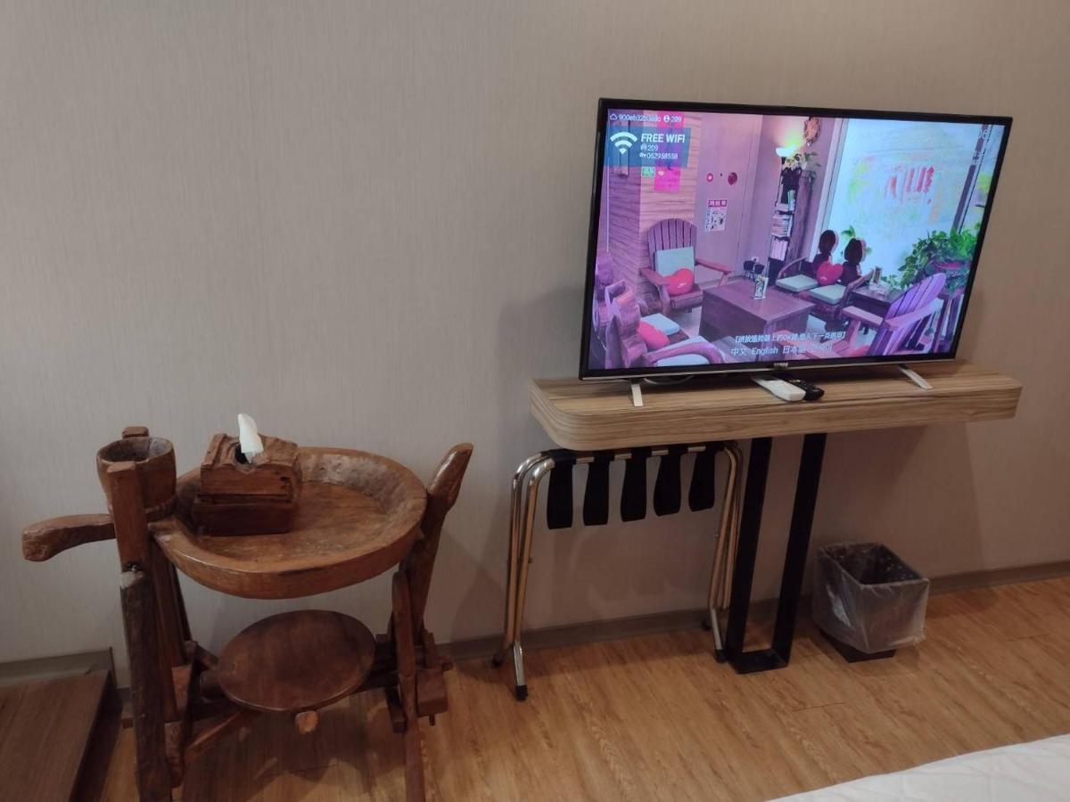 Tainan Julie'S Garden 峰情文旅 Hotel Anping Eksteriør billede