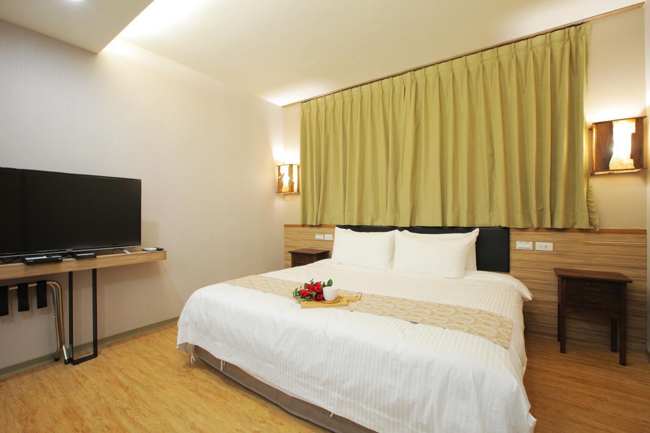 Tainan Julie'S Garden 峰情文旅 Hotel Anping Eksteriør billede