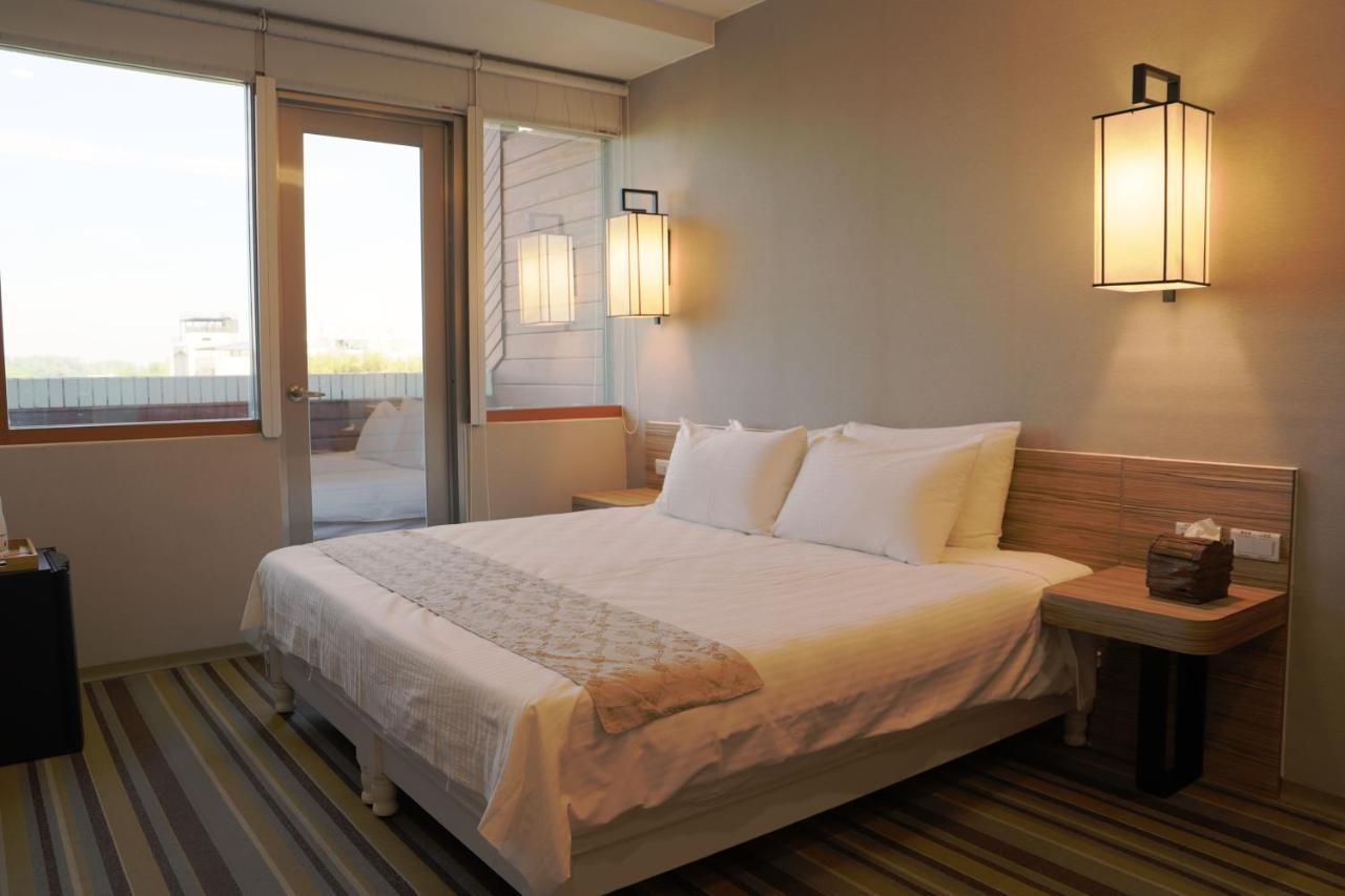 Tainan Julie'S Garden 峰情文旅 Hotel Anping Eksteriør billede